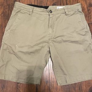 Men’s volcom shorts